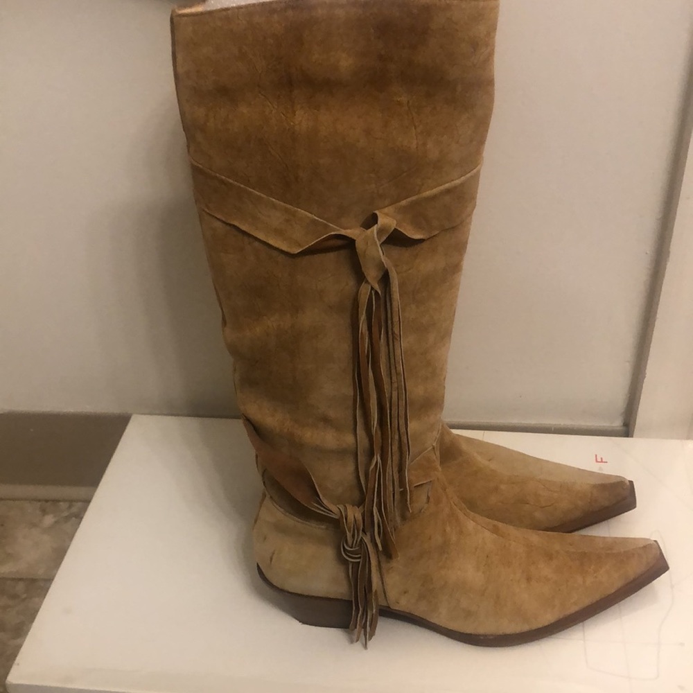 Latitude Femme